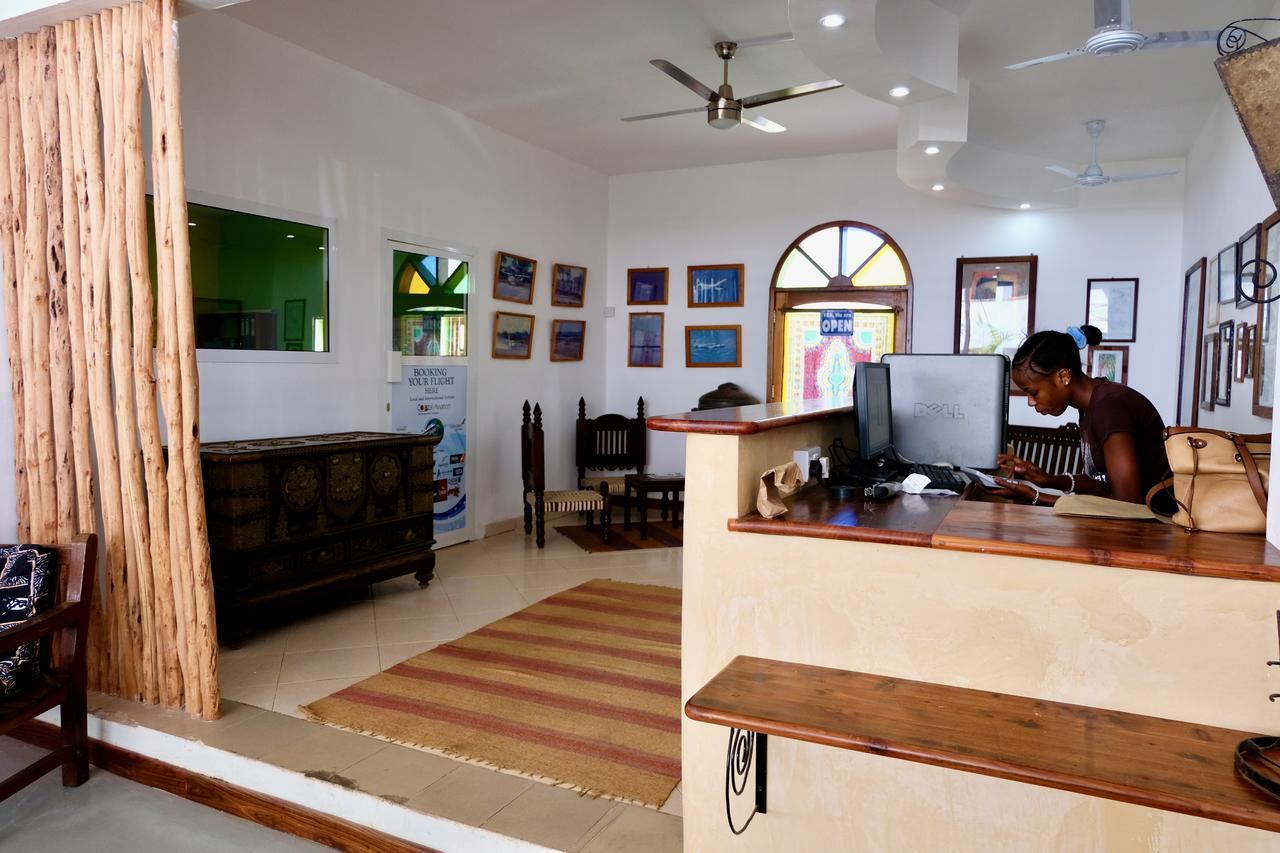 27 Cafe Zanzibar Airport Hotel Екстер'єр фото